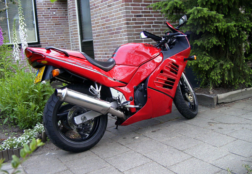suzuki-rf600r 51166582227 o